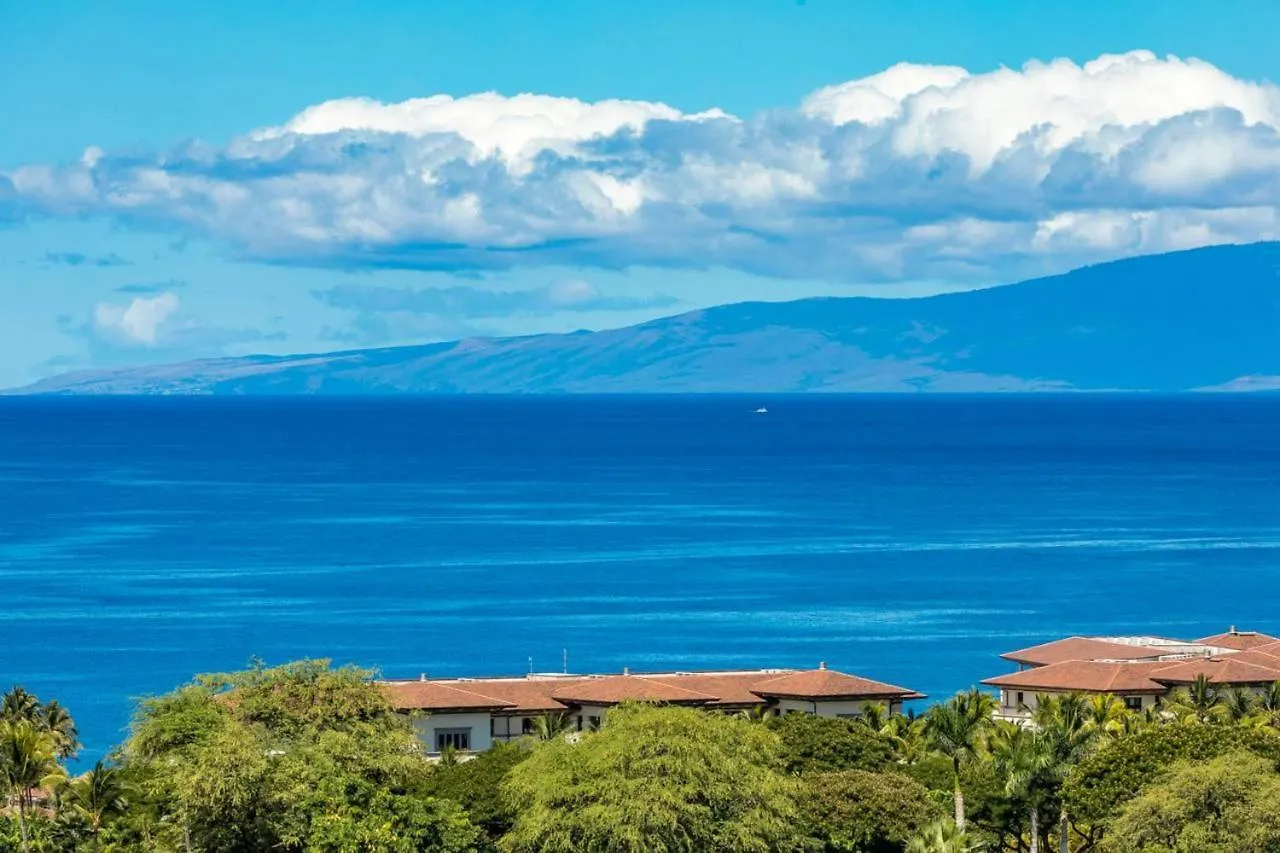 Wailea Ekolu One Bedrooms By Coldwell Banker Island Vacations Vakantiehuis